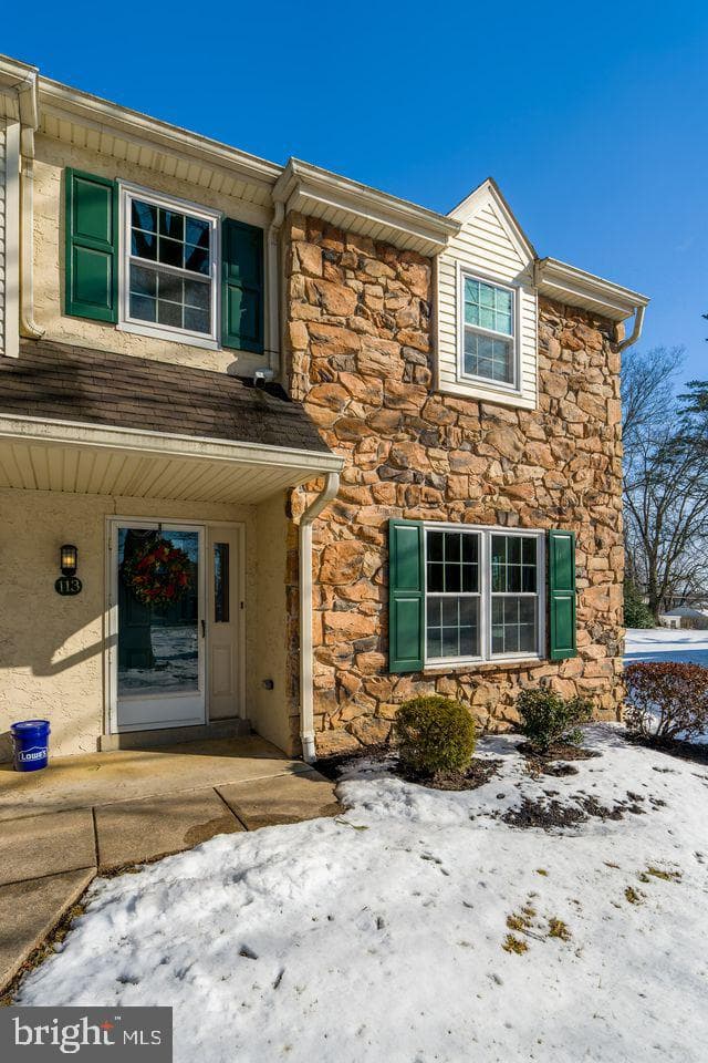 113 Oak Knoll Circle photo 32