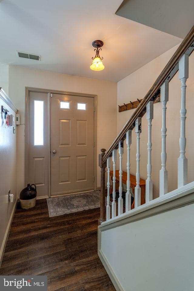 113 Oak Knoll Circle photo 5