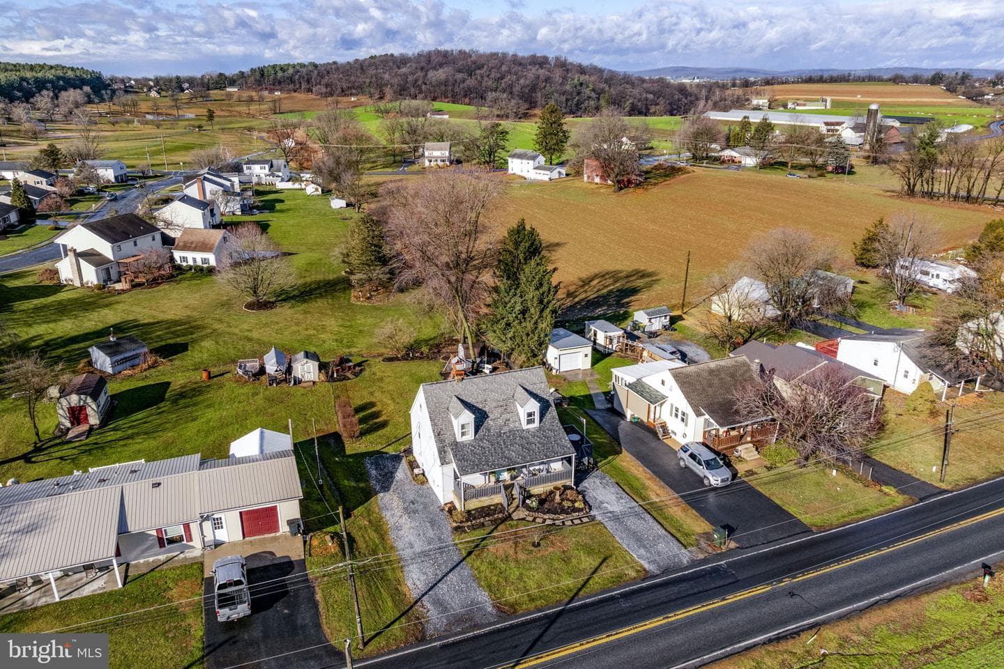 633 N Farmersville Road photo 9