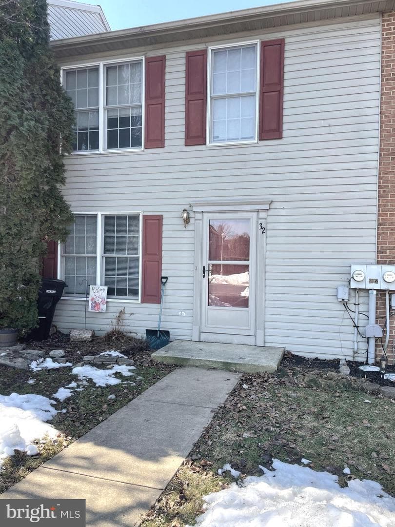 32 Battens Circle photo 28