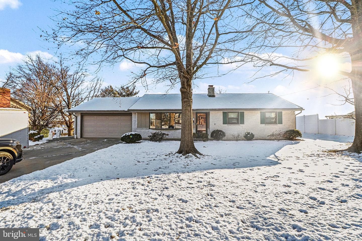 2356 Mount Pleasant Road photo 1