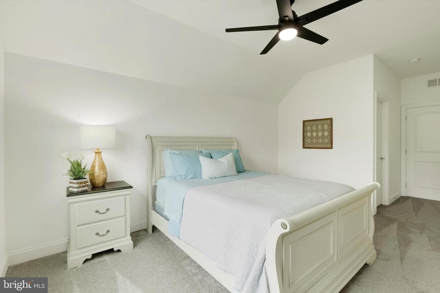 1033 Lititz Bend Drive photo 32