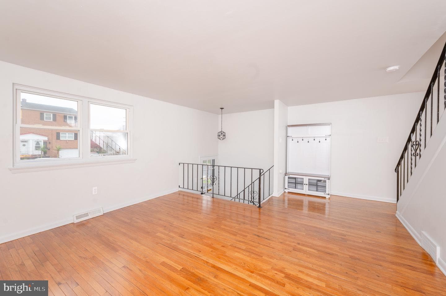 870 Hilton Drive photo 7