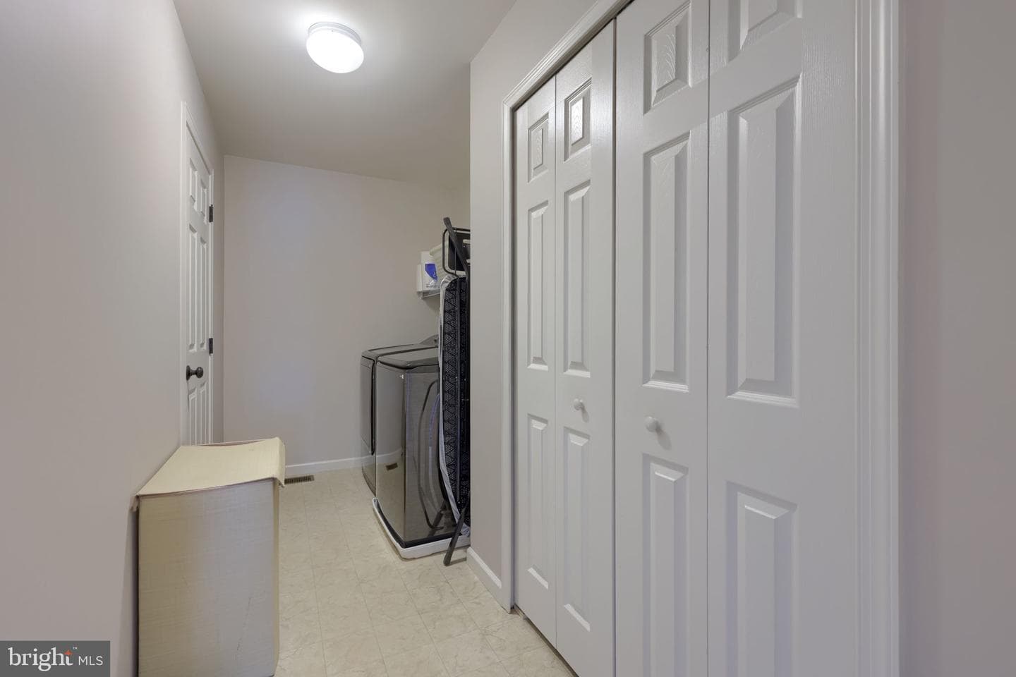 504 Brookshire Drive photo 43