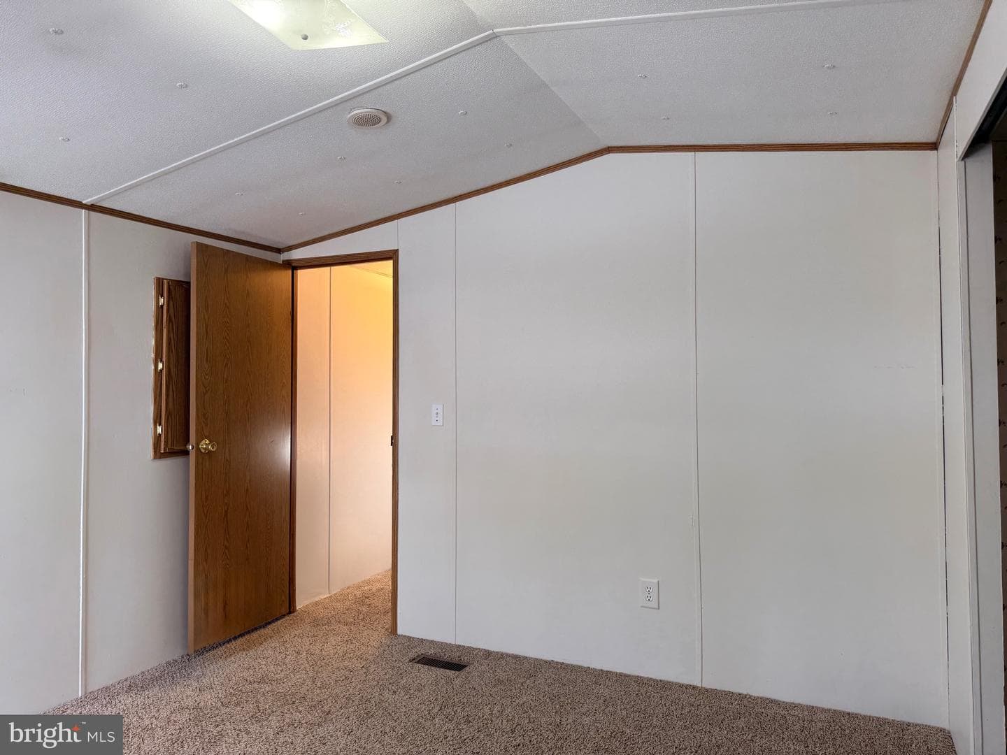 124 Dawn Street photo 17
