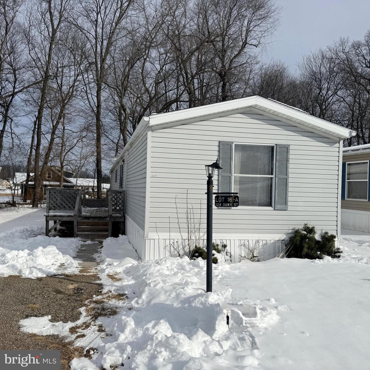 124 Dawn Street photo 2