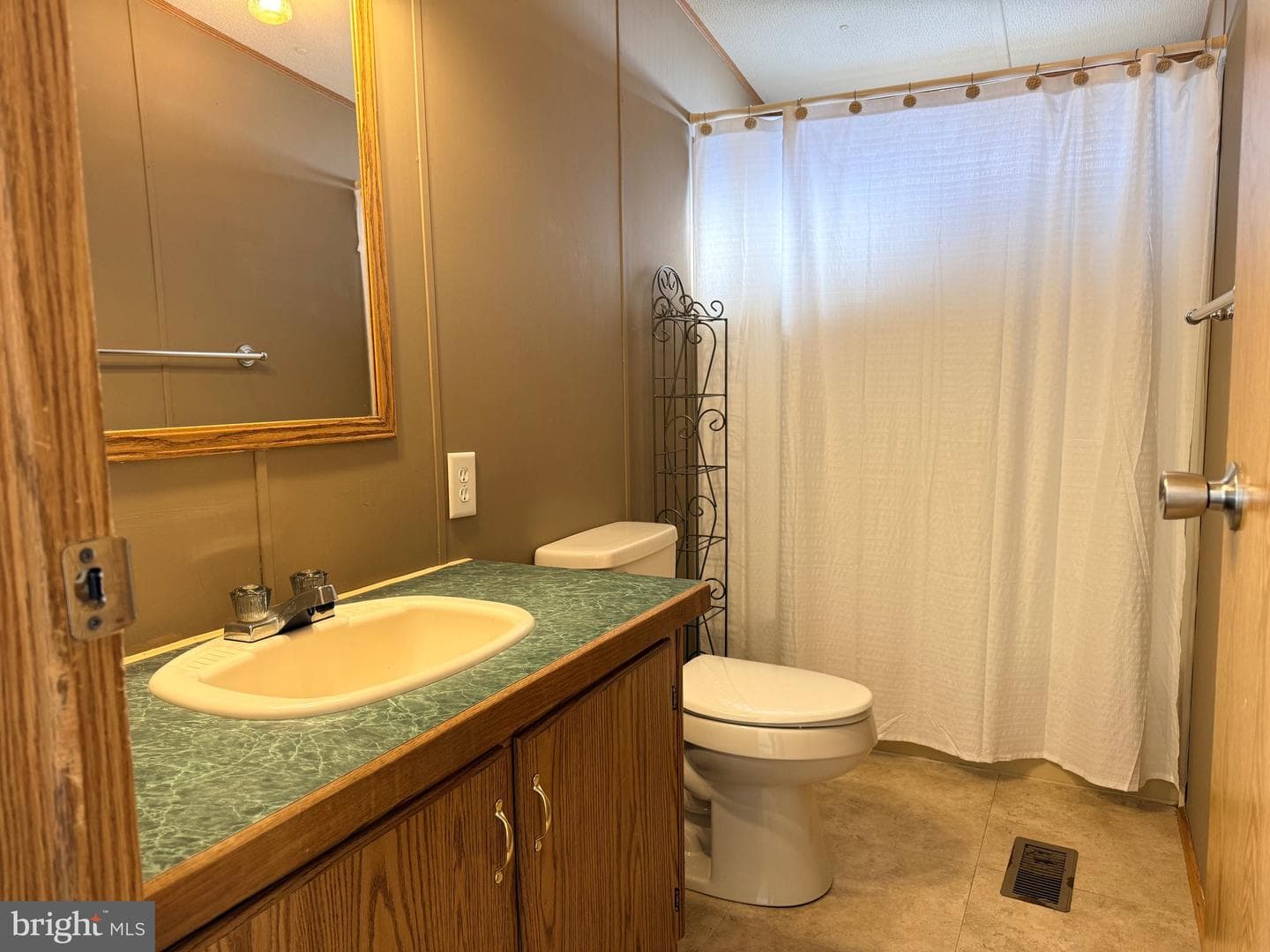 124 Dawn Street photo 25