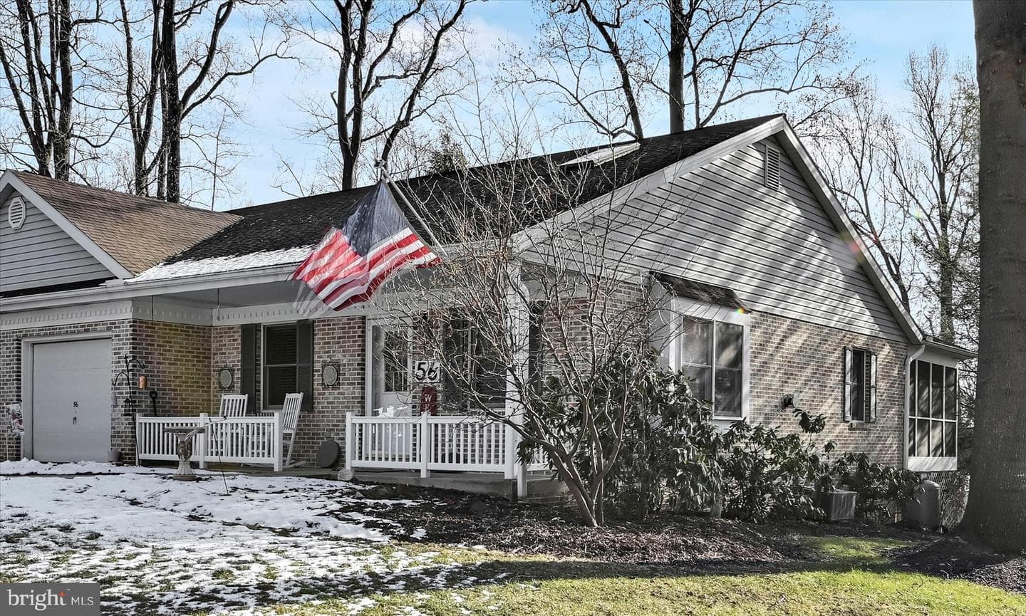 56 Timber Villa photo 6