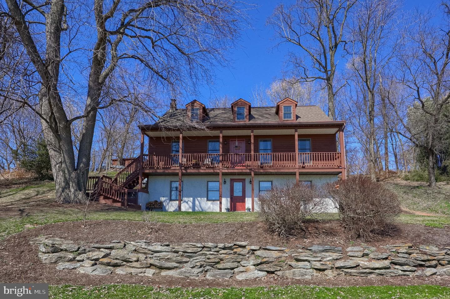 1521 W Penn Grant Road photo 1