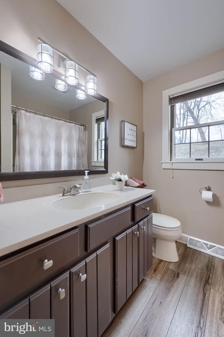 1521 W Penn Grant Road photo 17