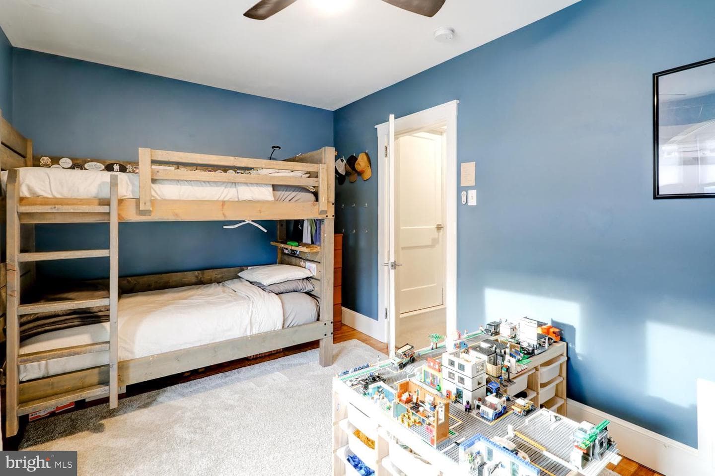 737 N Reservoir Street photo 43