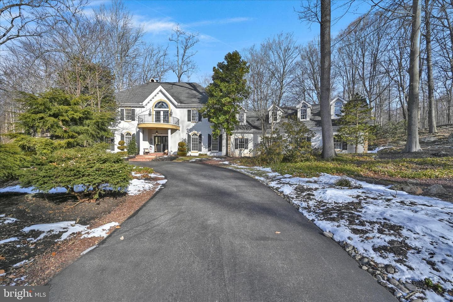 295 Dogwood Drive photo 2