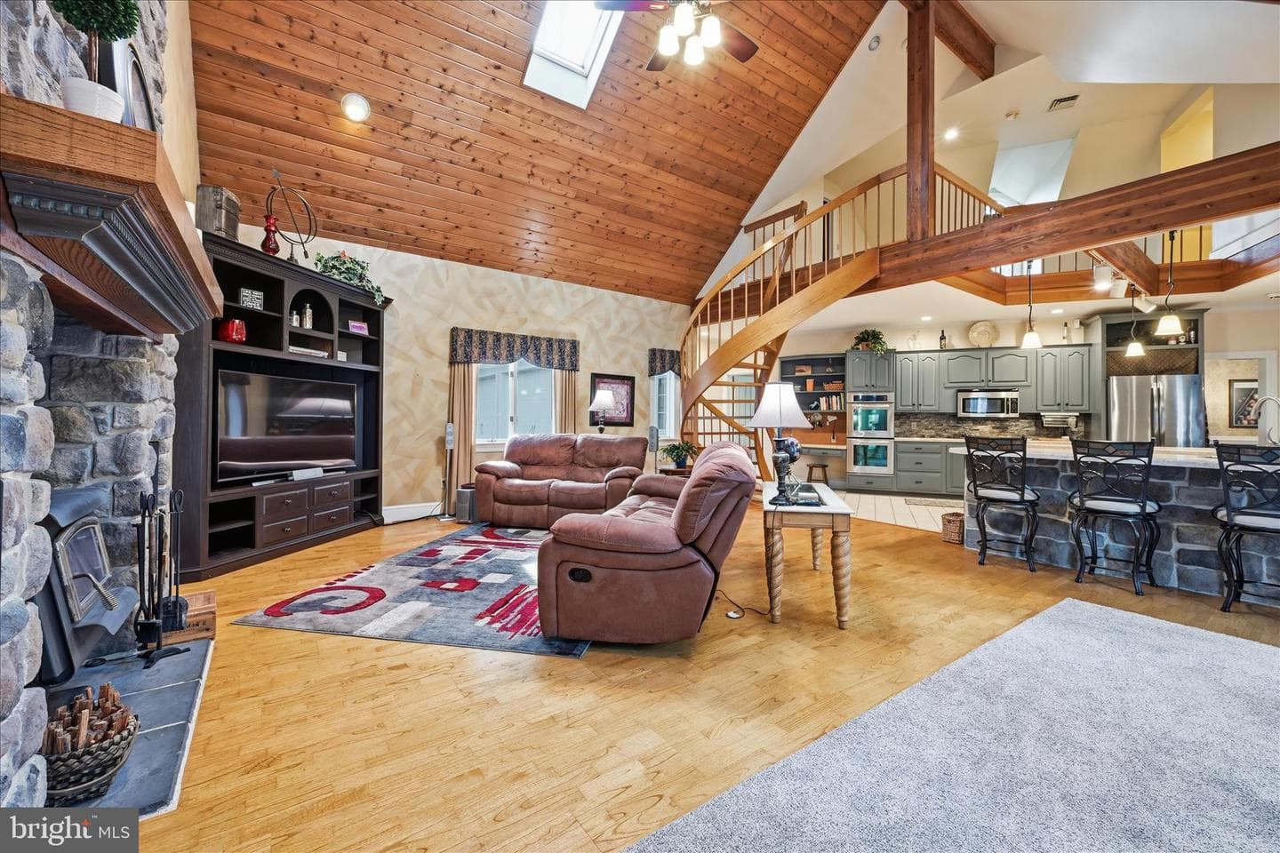 295 Dogwood Drive photo 32