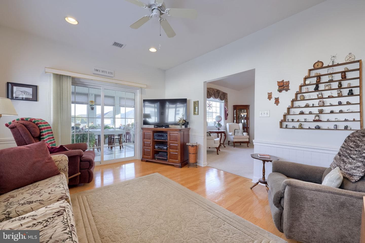 562 Blossom Trail photo 24