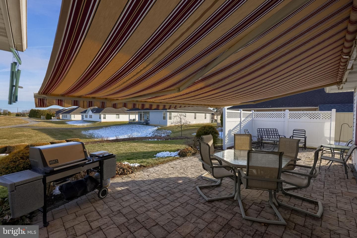 562 Blossom Trail photo 6