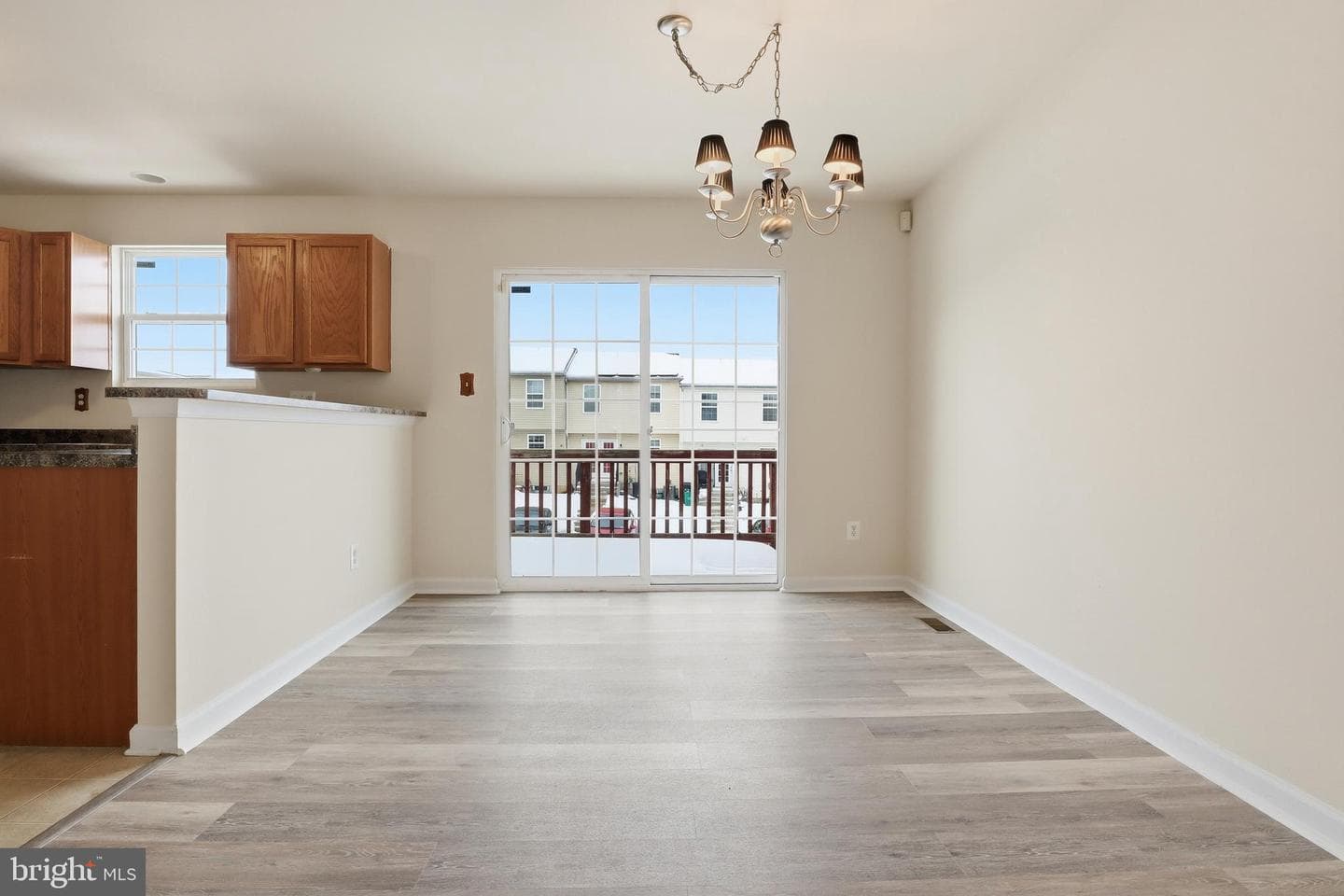 371 Dickens Drive photo 7