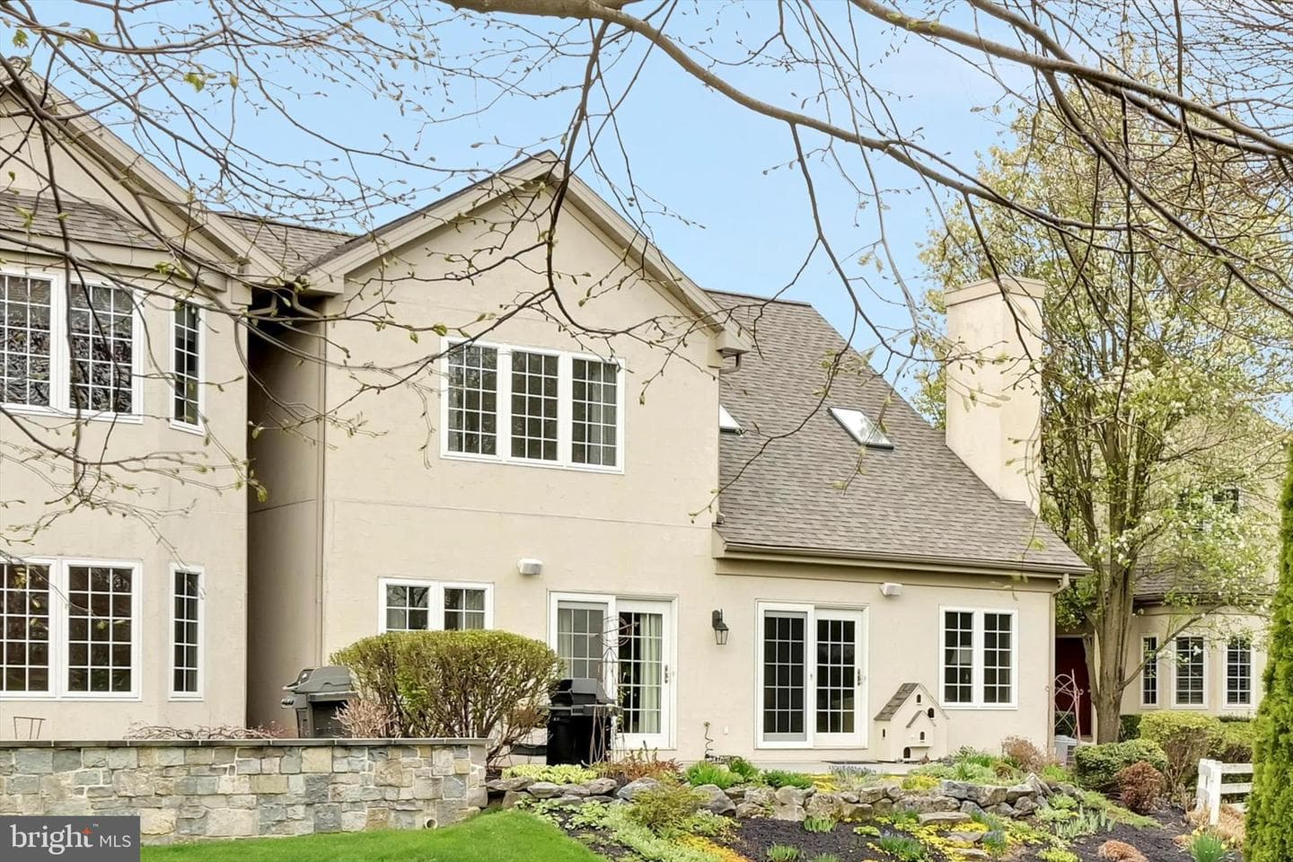 728 Woodfield Drive photo 43