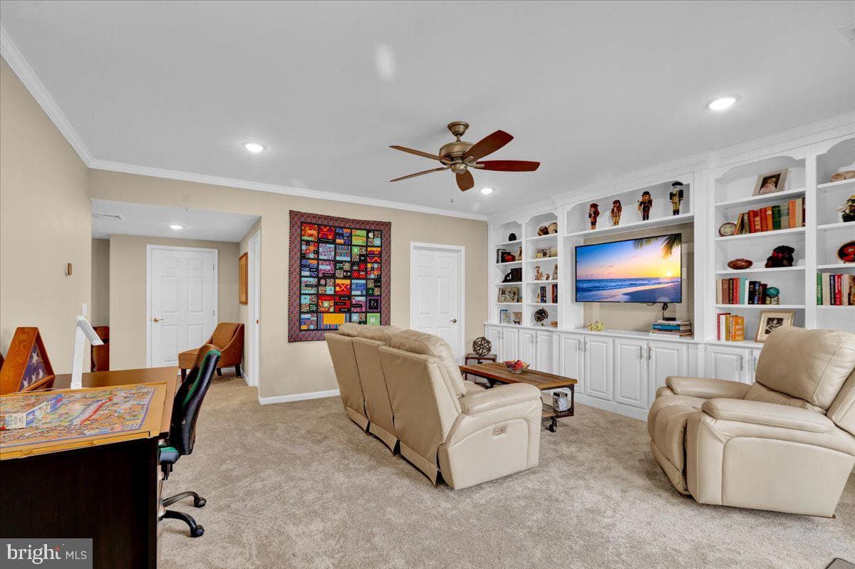 459 Valor Drive photo 38