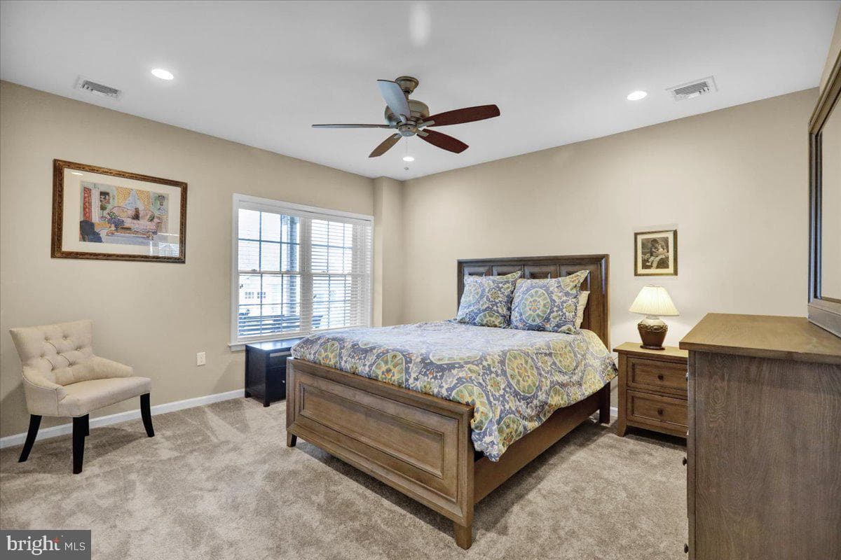 459 Valor Drive photo 39