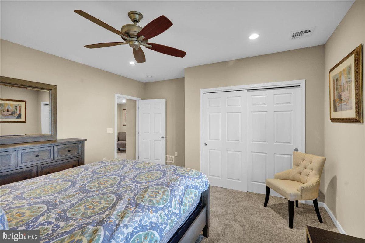 459 Valor Drive photo 40