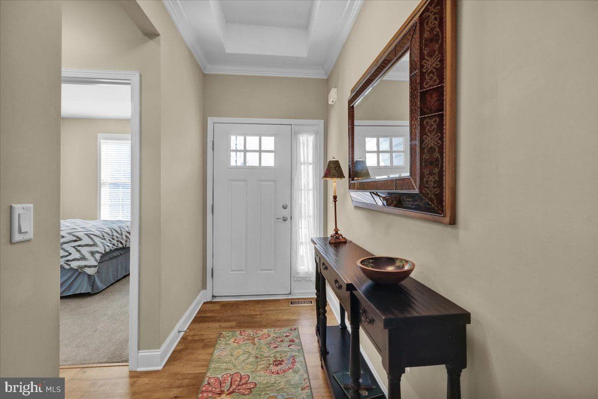 459 Valor Drive photo 6