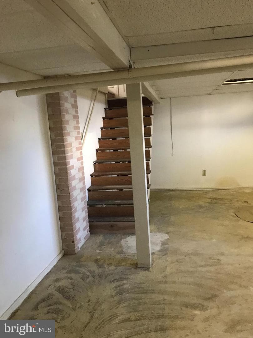 39 N Prince St photo 21