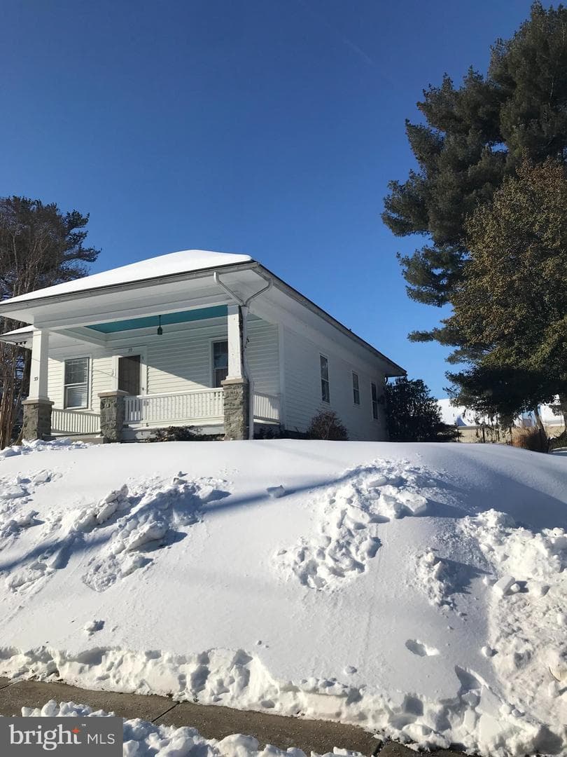 39 N Prince St photo 4