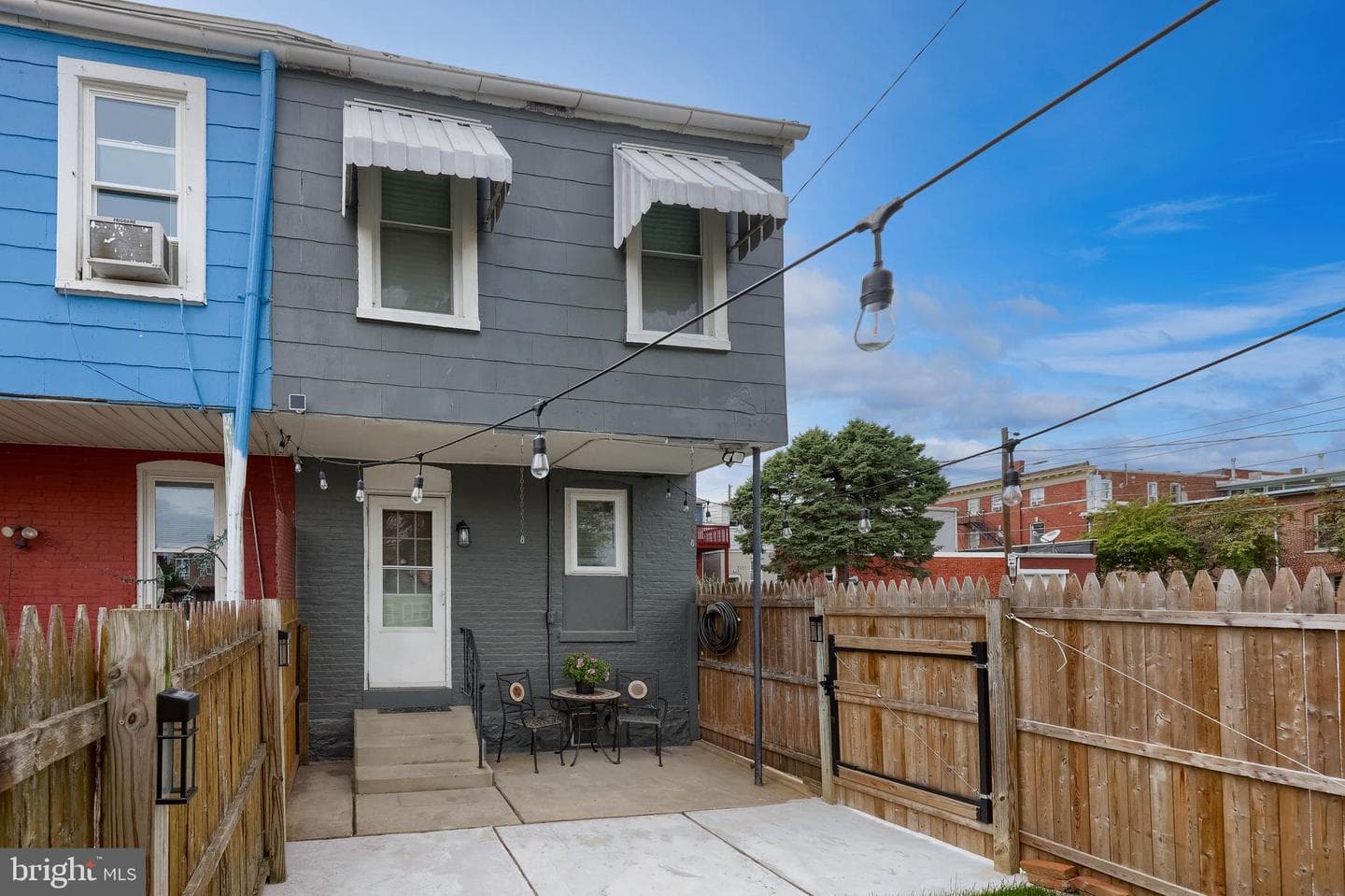 587 Zook Avenue photo 21