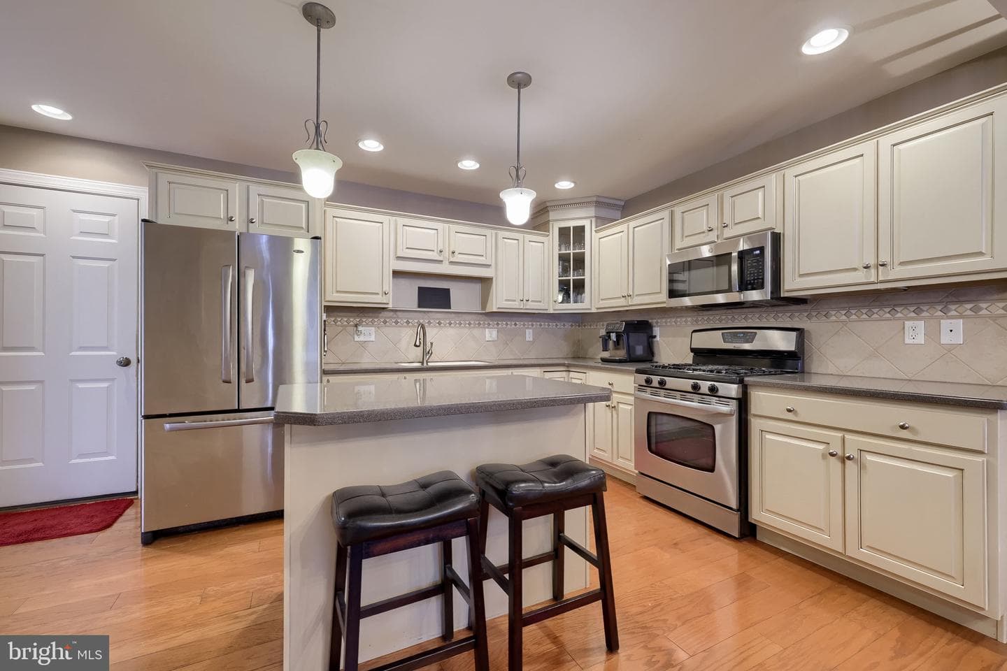 147 Fieldcrest Lane photo 9