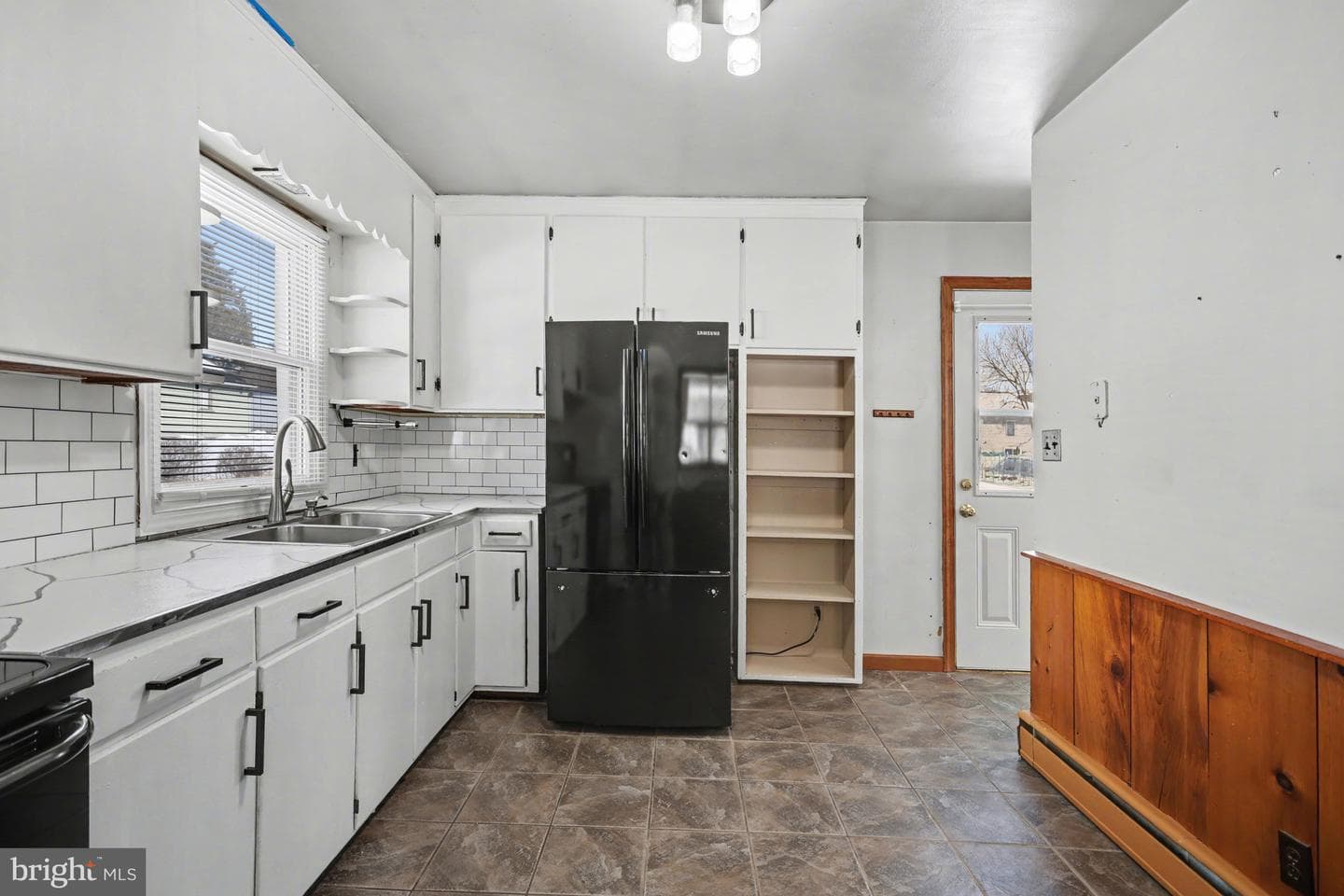 215 N Maple Street photo 11