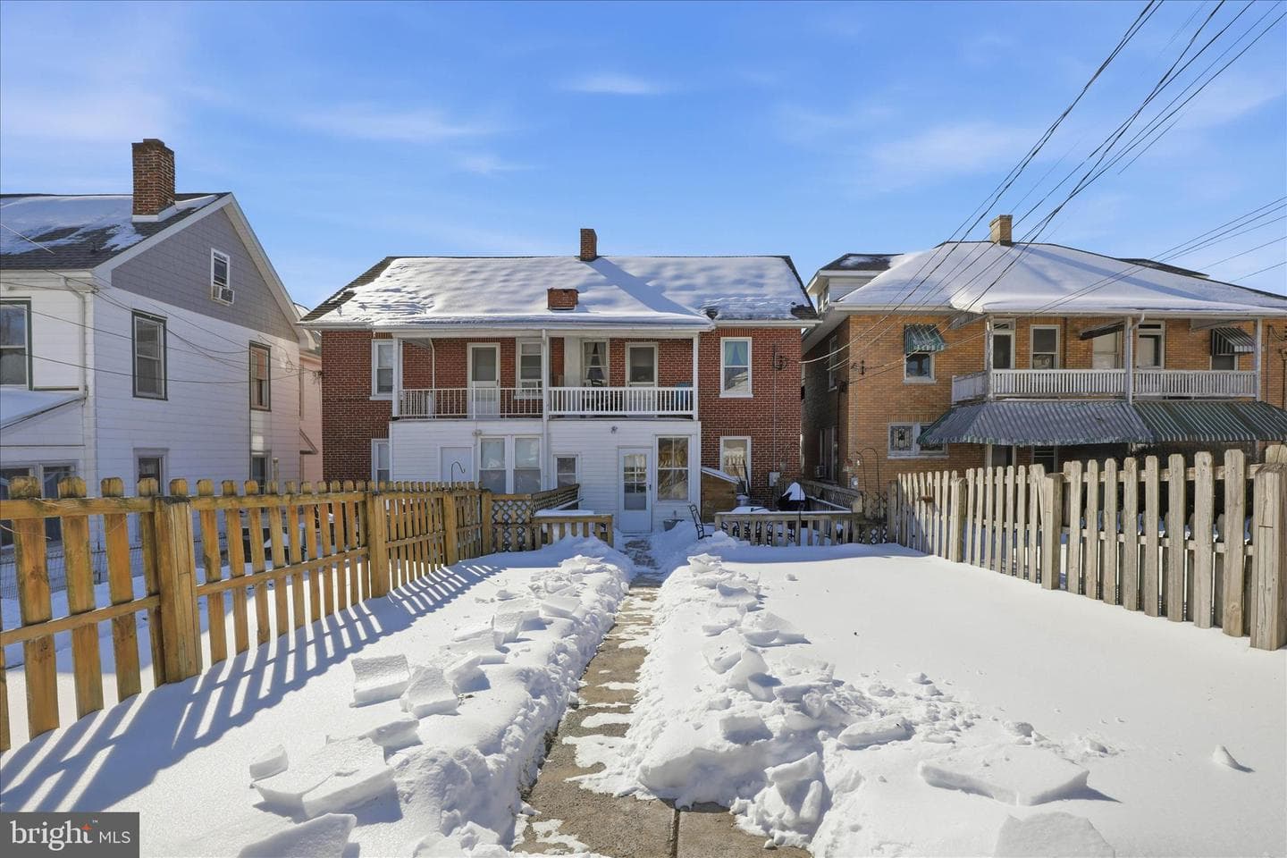 243 W Franklin Street photo 36