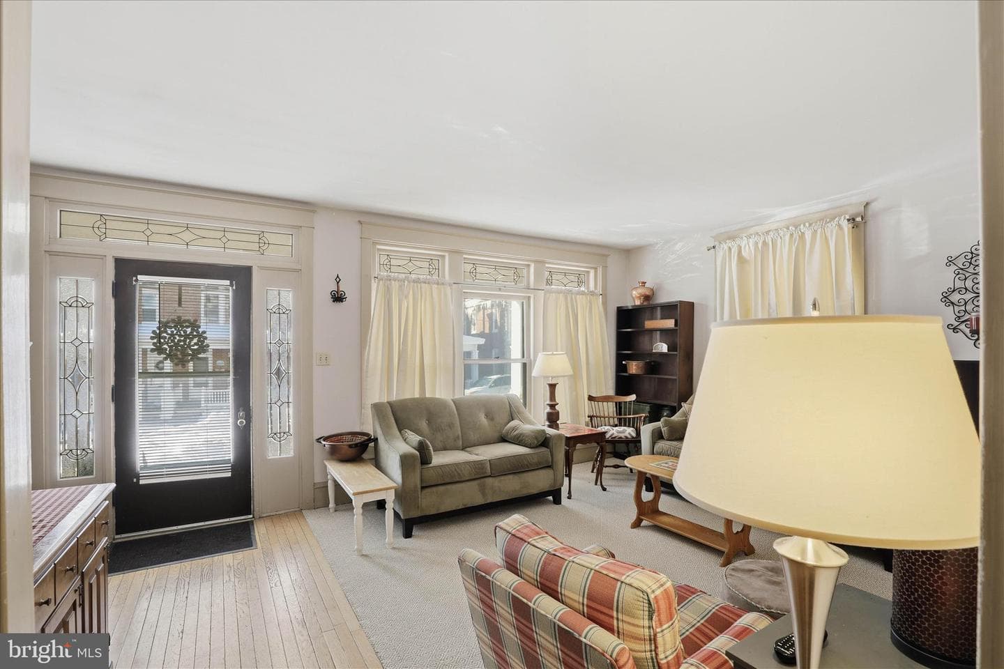 243 W Franklin Street photo 6
