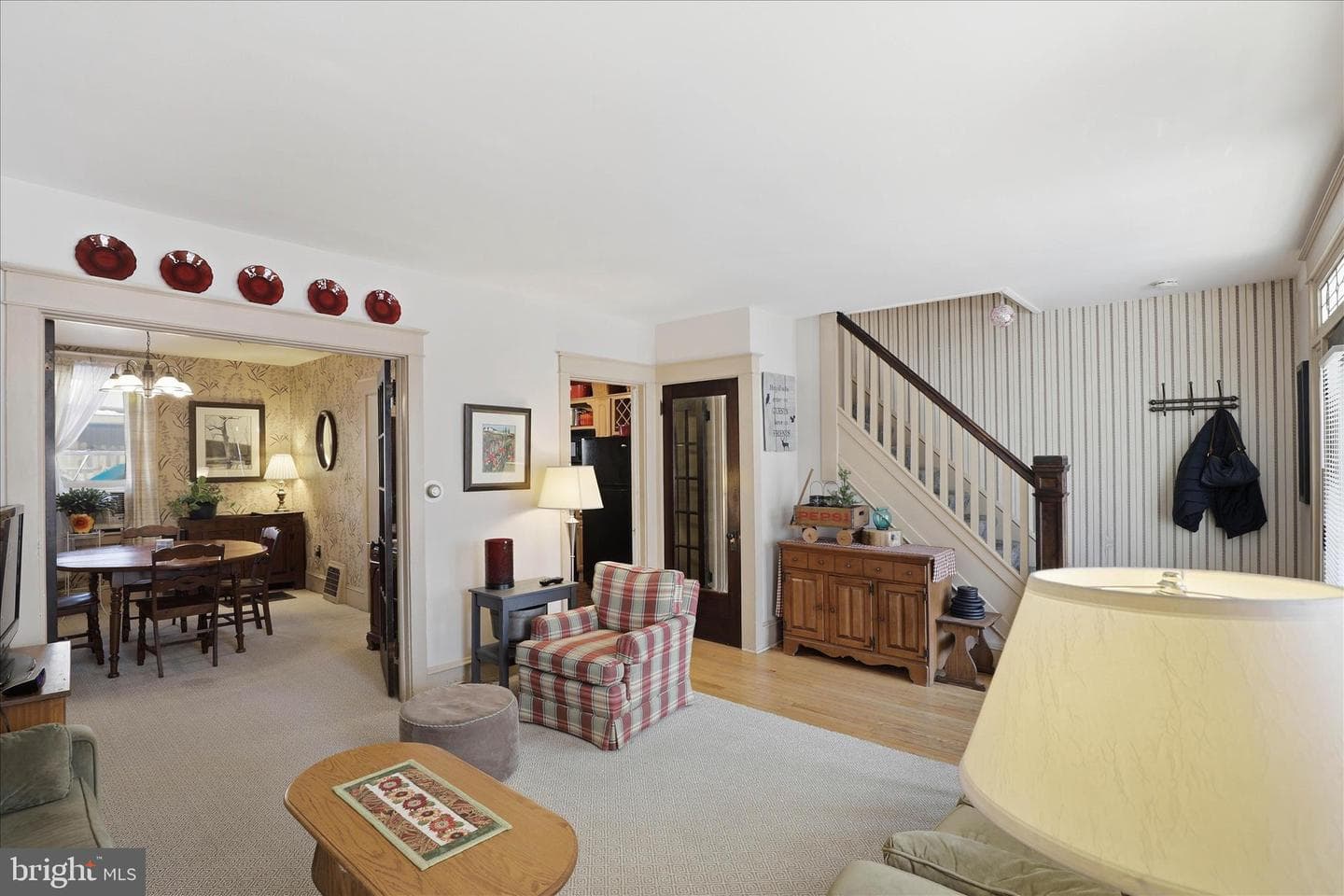 243 W Franklin Street photo 9