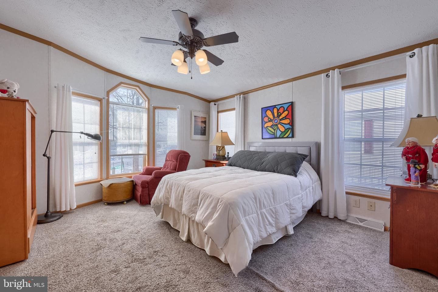 310 Summers Drive photo 18