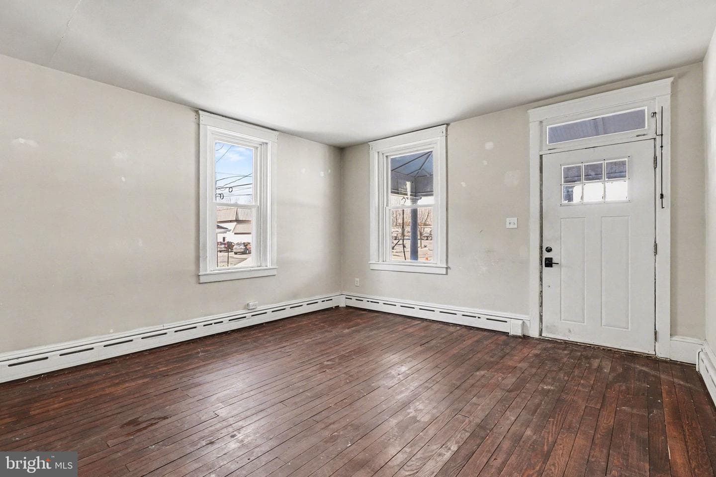 104 E Harrisburg Avenue photo 5