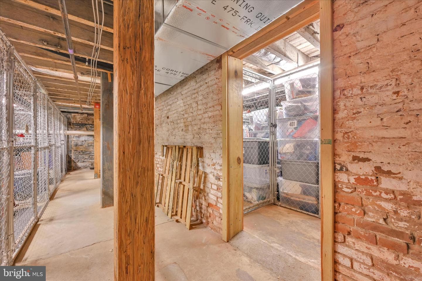 145 E King Street #401 photo 27