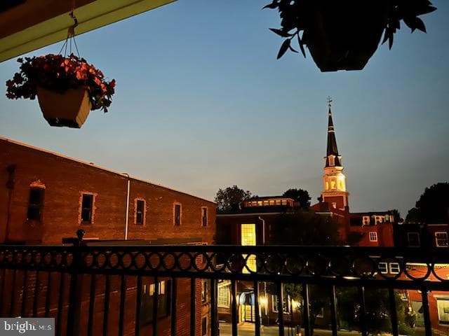 145 E King Street #401 photo 34