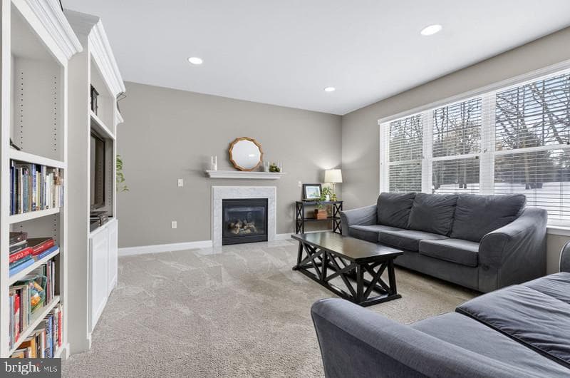 649 Dorset Street photo 15