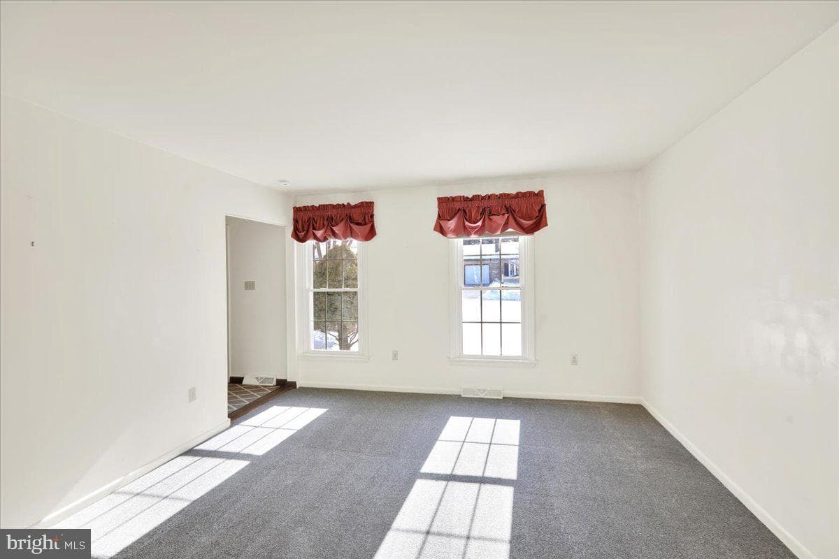 2439 Cypress Drive photo 10