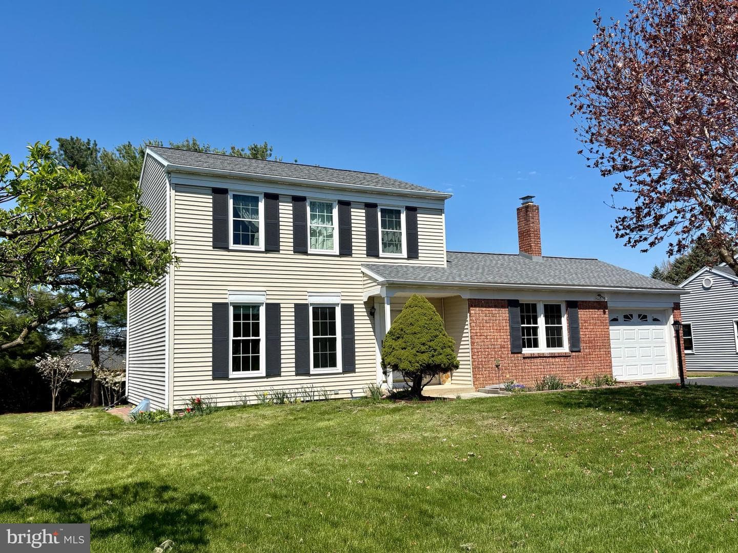 2439 Cypress Drive photo 4