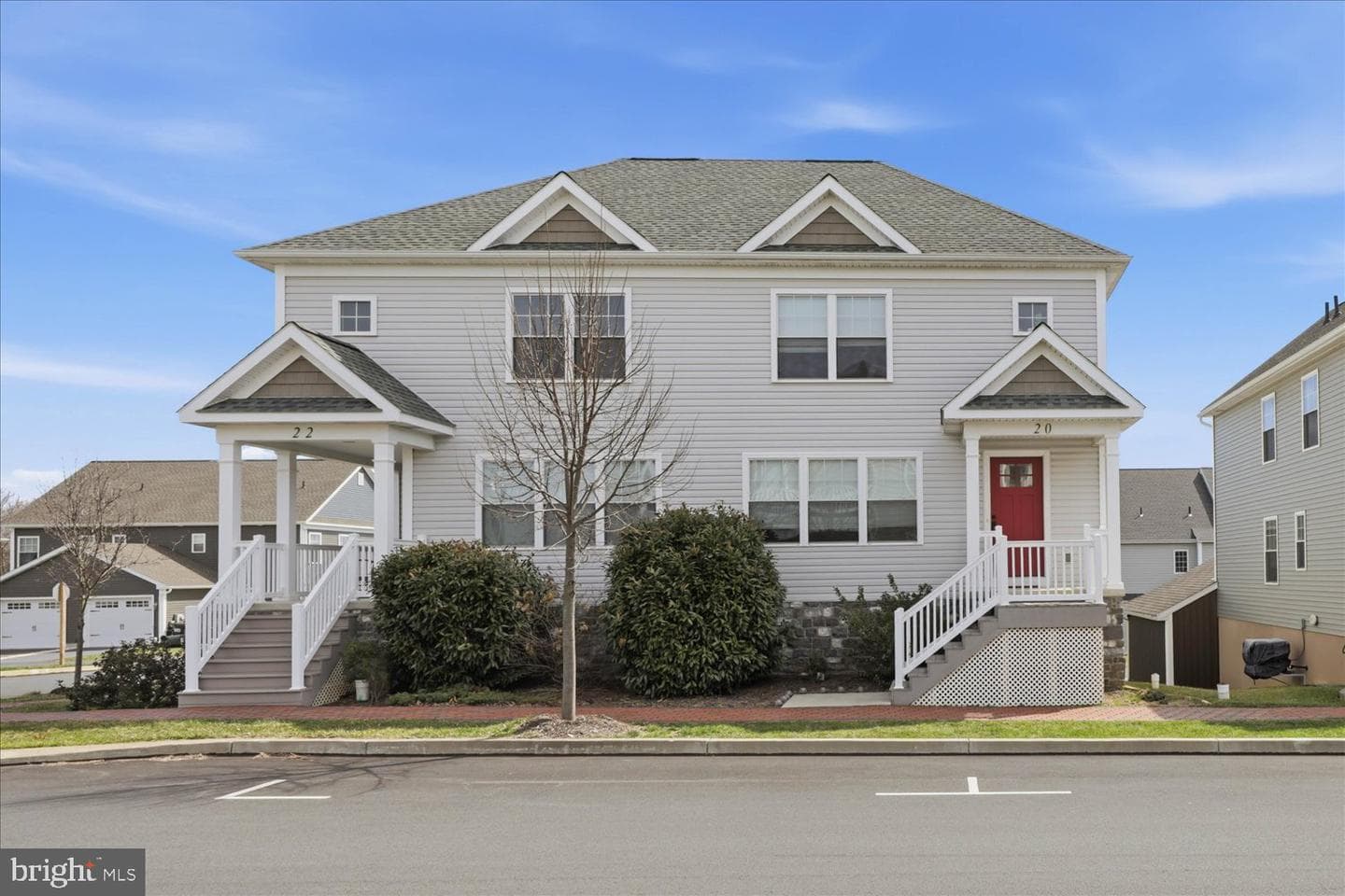20 Pacific Boulevard