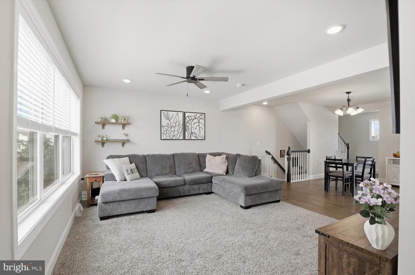 20 Pacific Boulevard photo 12