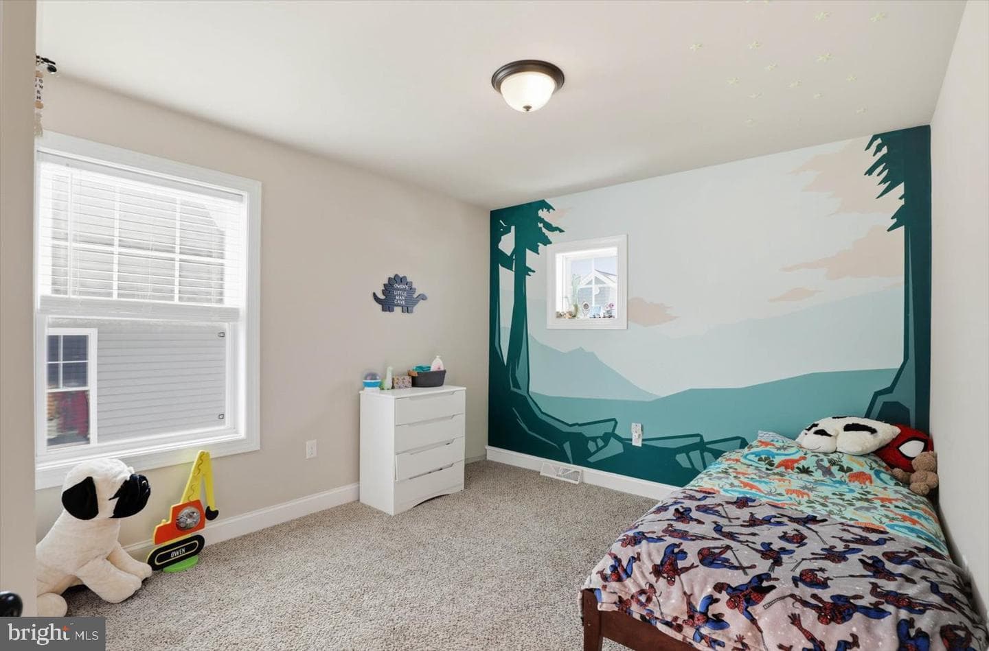 20 Pacific Boulevard photo 35