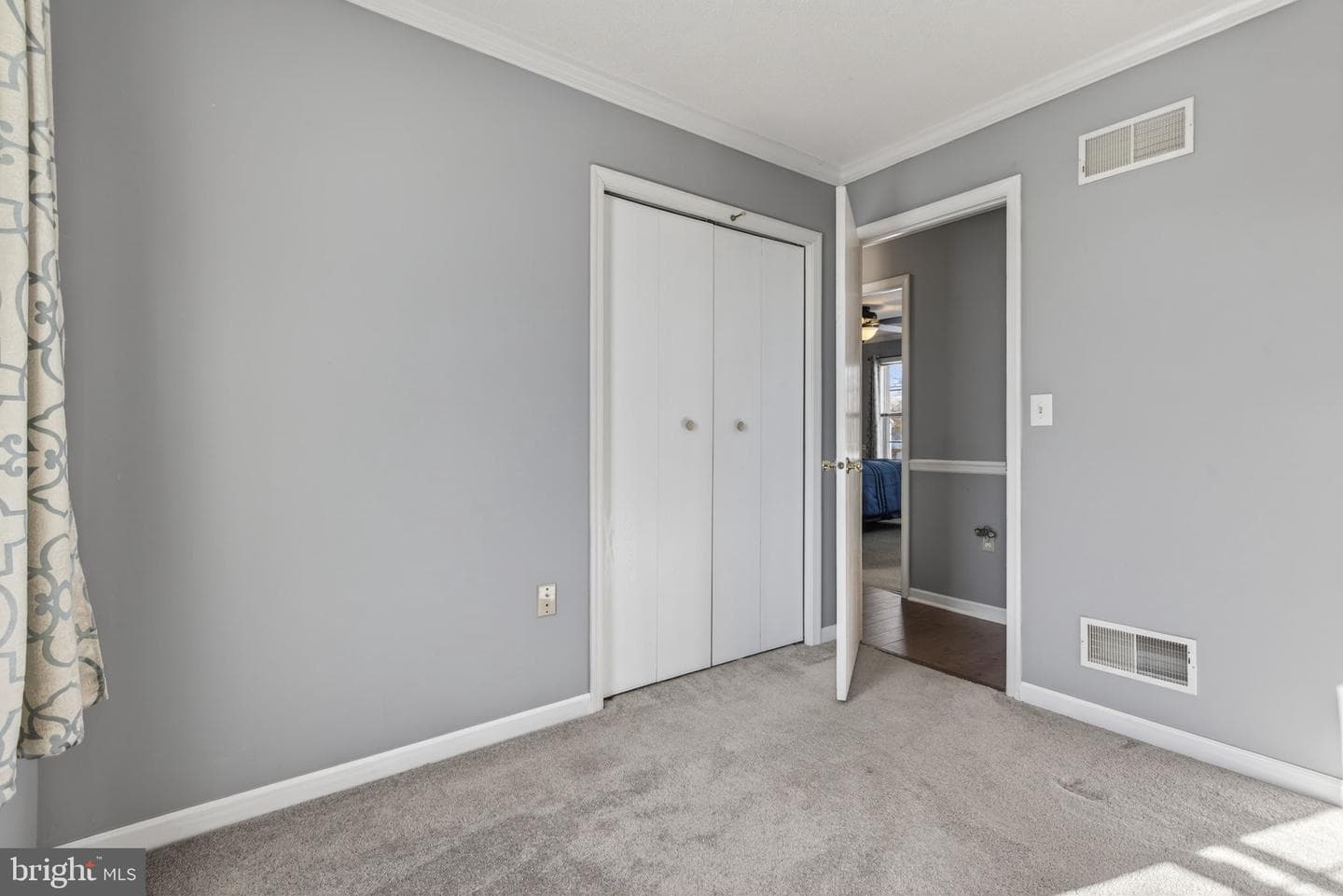 219 Chelmsford Drive photo 20