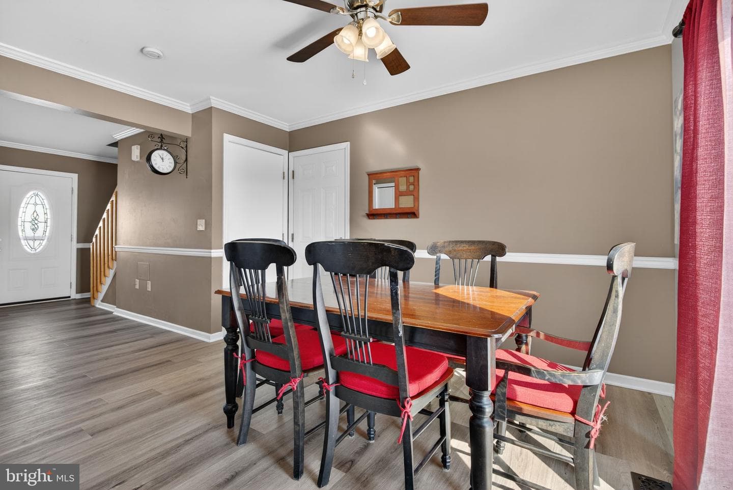 219 Chelmsford Drive photo 9