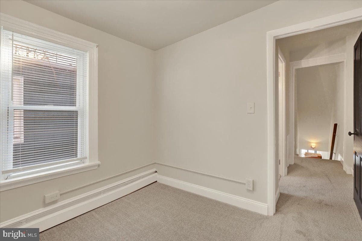 623 Bay Street photo 12