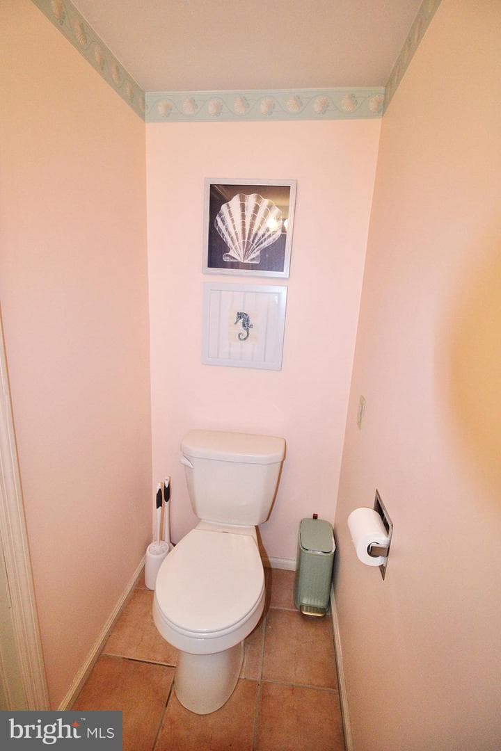 107 Treetops Drive photo 29