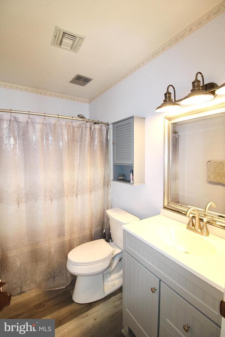 107 Treetops Drive photo 33