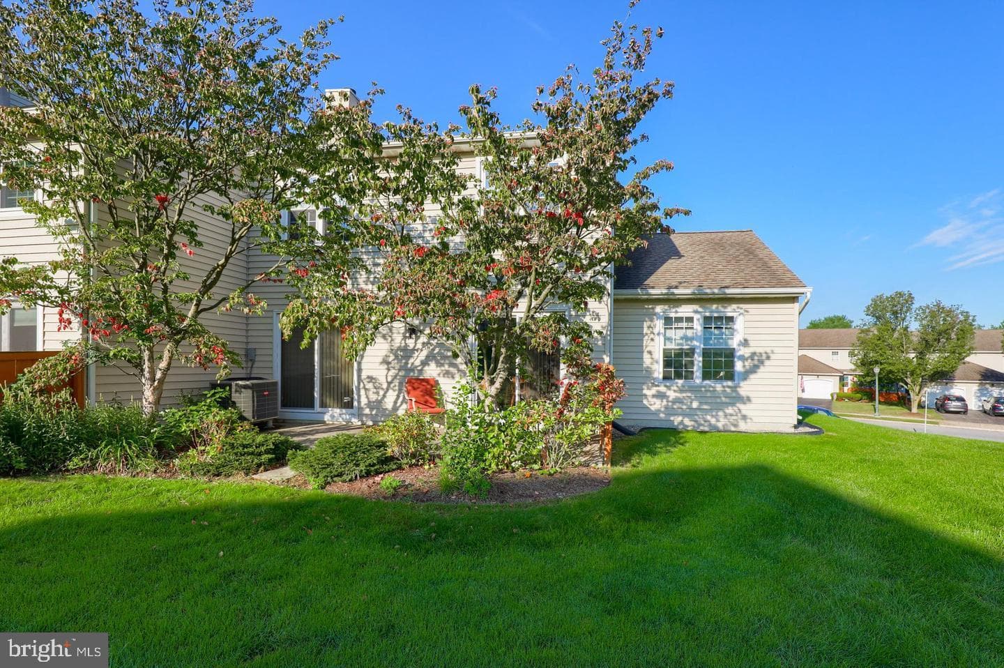 107 Treetops Drive photo 8