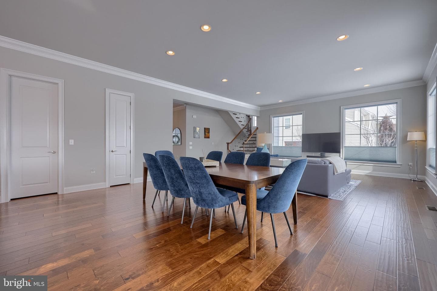 512 E Delp Road photo 10